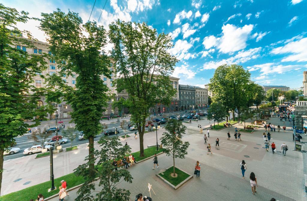 Kreschatik 21 With Terrace 2Br Kyiv Exterior foto