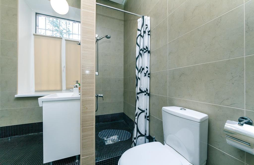 Kreschatik 21 With Terrace 2Br Kyiv Exterior foto