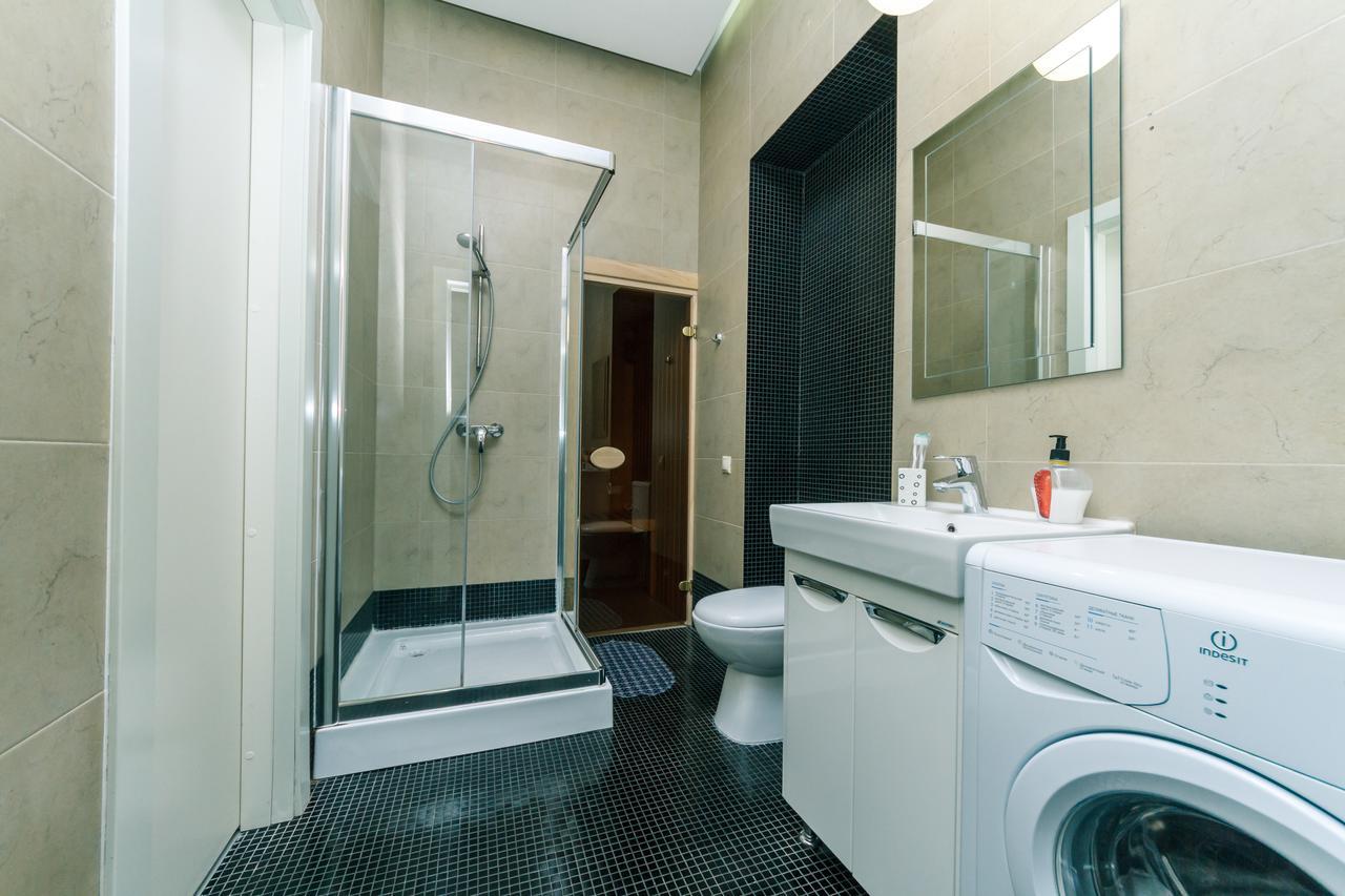Kreschatik 21 With Terrace 2Br Kyiv Exterior foto